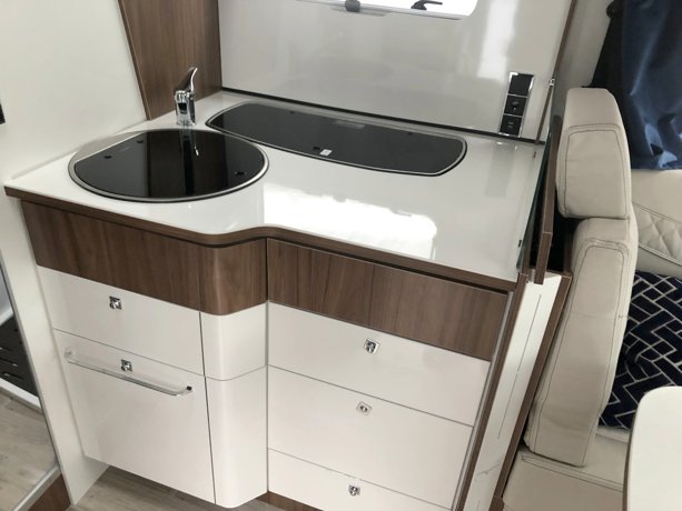 Alquiler de la Autocaravana Perfilada