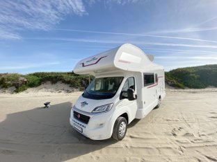 Wohnmobil Alkoven Roller Team 277 zu vermieten in Aveiro