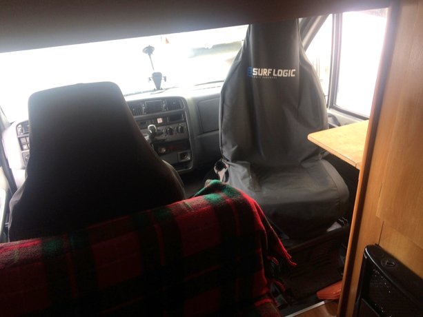 Viaggio del Camper Mansardato