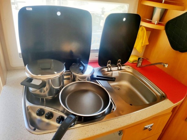 Rental Coachbuilt RV