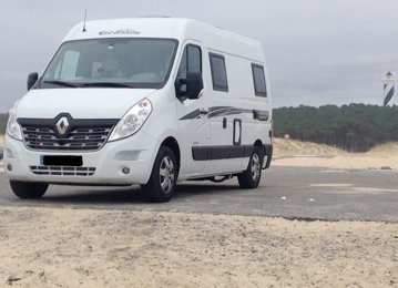 Buscamper Font Vendôme Mastervan Xs Te huur in Bordeaux