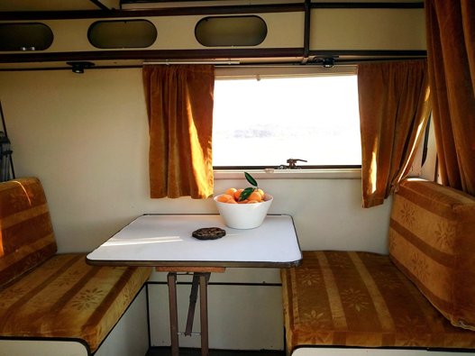 Aluguer de Furgão Mercedes Benz 207/D James Cook