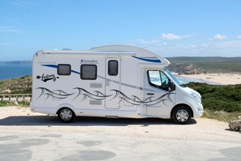 Wohnmobil Alkoven Ahorn  zu vermieten in Quarteira