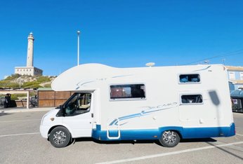 Alquiler de Autocaravanas y Furgonetas Camper Murcia Yescapa