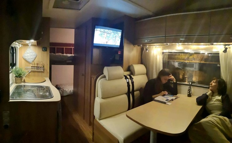 Rental Coachbuilt motorhome