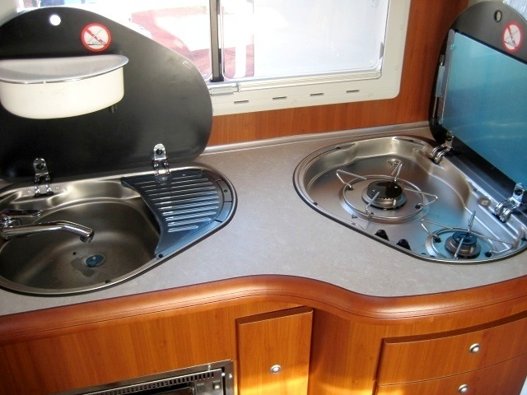 Aluguer de Autocaravana capucino Mobilvetta Kea 73