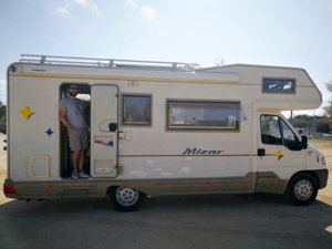 Coachbuilt motorhome rental - Ciro