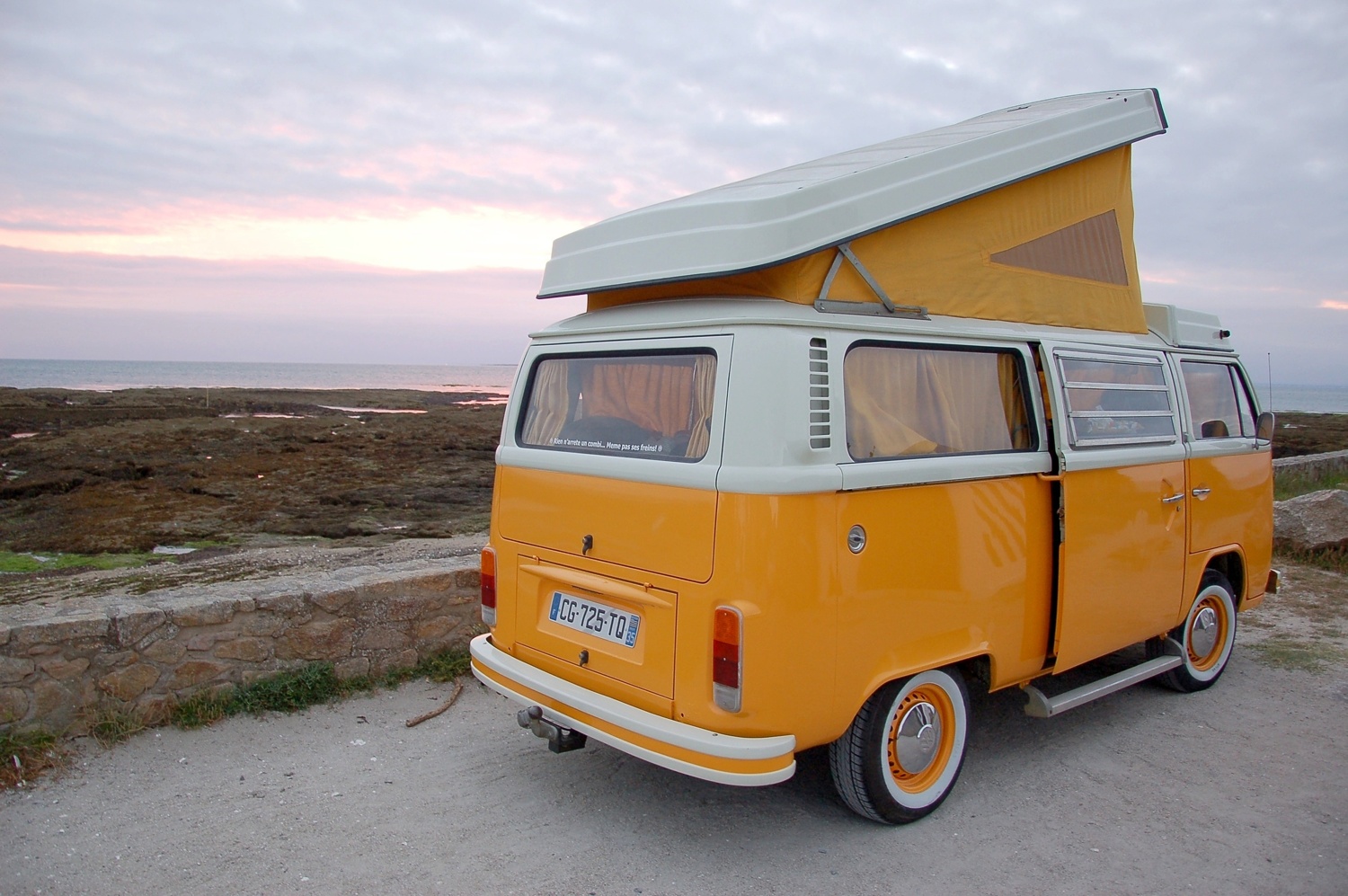 Le Volkswagen Combi, toujours star des enchères