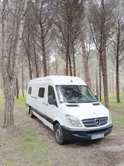 Campervan Mercedes 315 For hire in Leiria