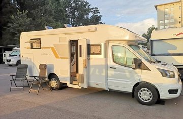 RV Low profile Roller Team kronos 267tl For rent in Wiedlisbach