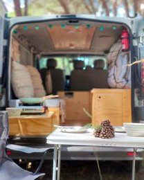 Campervan Renault Trafic For hire in Lisboa