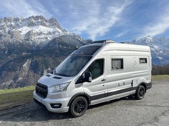Fourgon aménagé Campérêve MIRAMA 61 en location à Sallanches
