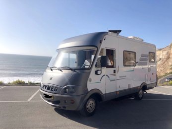 Camping-car Intégral Hymer 524 en location à Lisboa