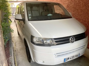 Van Personnel T5 2 l 102 ch en location à Bras De Pontho
