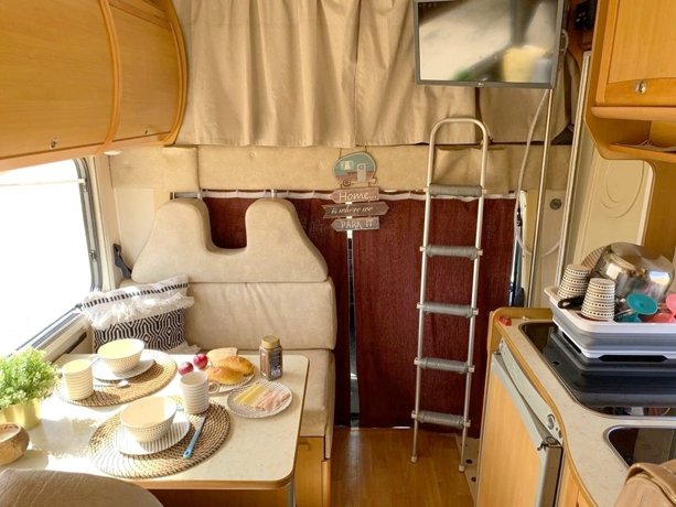 Rental Coachbuilt motorhome