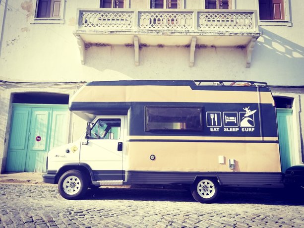 Viaggio del Camper Mansardato