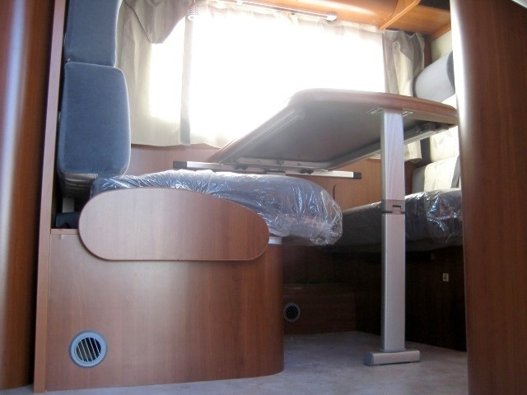 Aluguer de Autocaravana capucino Mobilvetta Kea 73