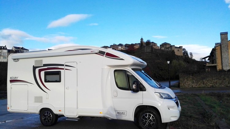 Location du Camping-car Profilé