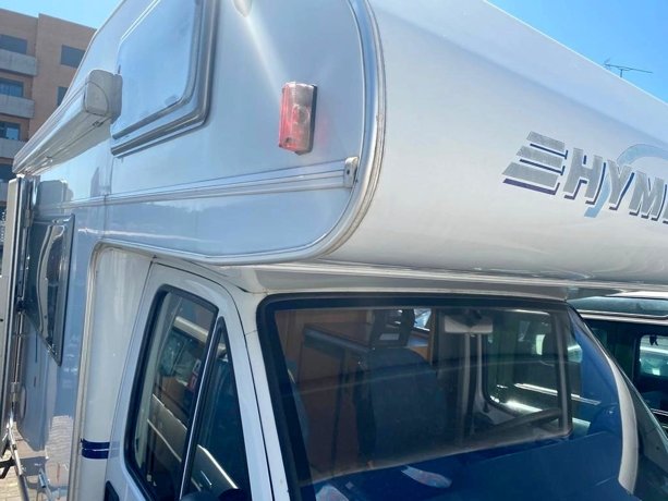 Viaggio del Camper Mansardato