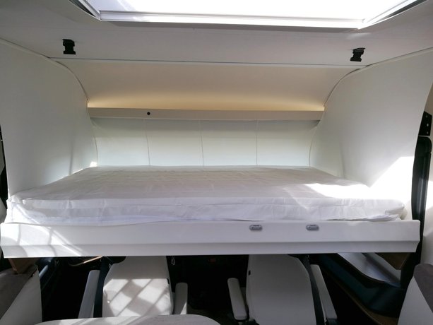 Vermietung von Vollintegriertes Wohnmobil