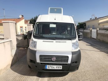 Furgonato Fiat Ducato condiviso a Martorell