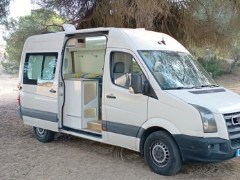 Fourgon aménagé Volkswagen Crafter en location à Córdoba