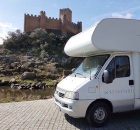 Autocaravana Capucino Fiat 244 em aluguer em Porto