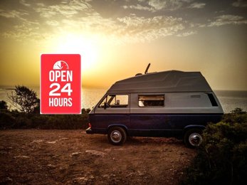 Campervan Volkswagen Transporter T3 REIMO Caravan Vintage 1.9 D (1Y) Te huur in Palma