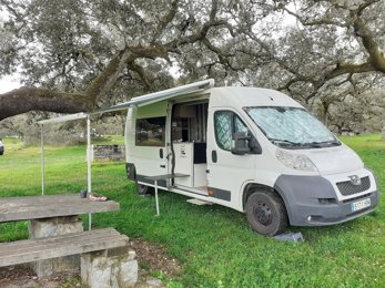 Camper gran volumen Fiat Boxer 2,2l 120 ch En alquiler en Santiponce