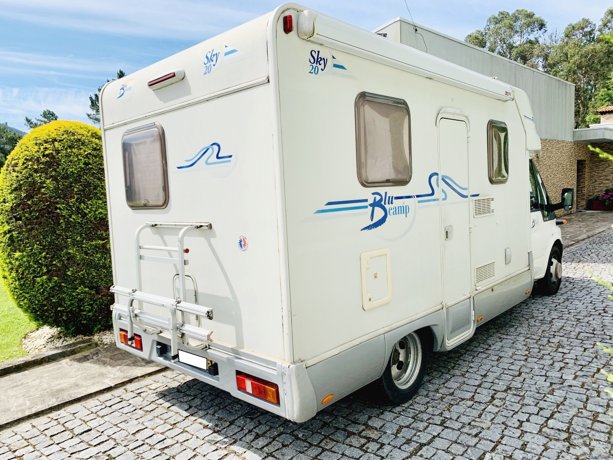 Location du Camping-car Profilé