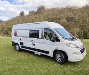 Camper gran volumen giottiline 60b En alquiler en Oviedo