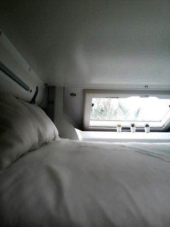 Rental Low profile RV