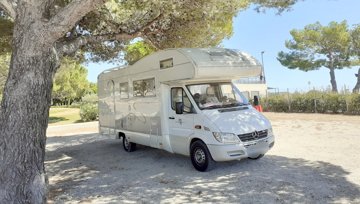 Location De Camping Cars Et Vans Epinal Yescapa