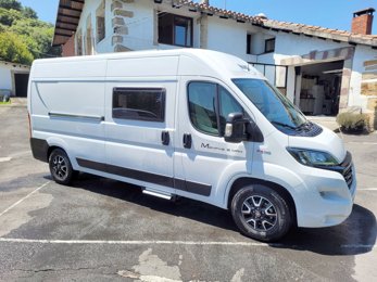 Fourgon aménagé Mclouis Menfys maxy 3 en location à Arteaga-San Martín