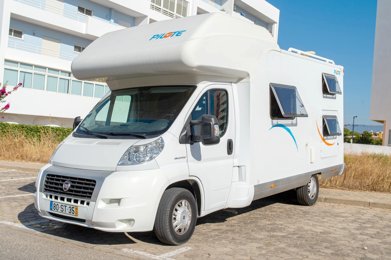 Alkoven Wohnmobil Pilote FIAT DUCATO zu vermieten in Portimão
