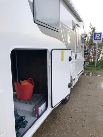 Rental Low profile RV