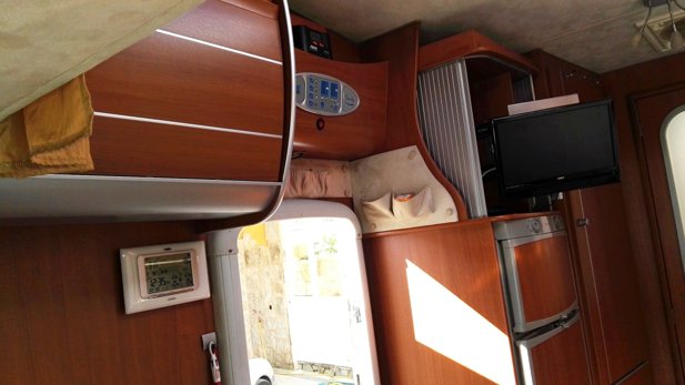 Aluguer de Autocaravana capucino Mclouis Tandy 636 G