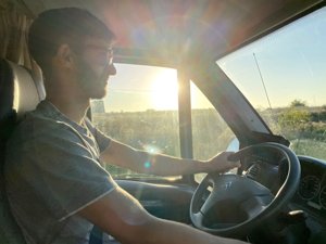 Low profile motorhome rental - Rúben