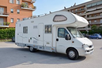 Motorhome Coachbuilt Fiat Ducato For hire in Spoleto