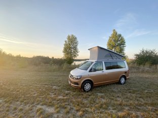 Van Volkswagen California Coast en location à Nord