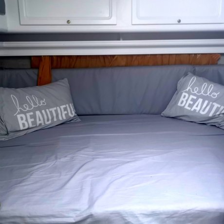 Viaggio del Camper Mansardato