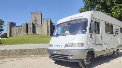 Autocaravana Integral Hymer 698 En alquiler en Guimarães