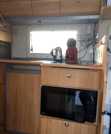 Vermietung von Alkoven Wohnmobil
