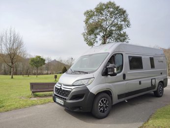 Camper gran volumen clever celebration 600 En alquiler en Oviedo