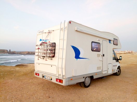 Aluguer de Autocaravana capucino Ford Transit