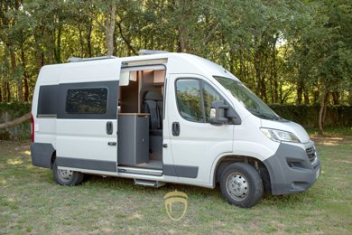 Kastenwagen Fiat Ducato L2 H2 zu vermieten in Vigo