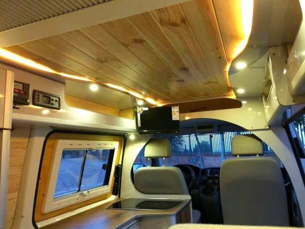 Aluguer de Furgão transformado