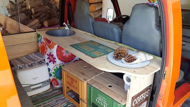 Aluguer de Campervan Bedford Setta
