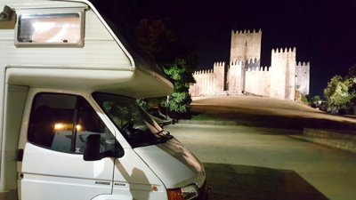 Camping-car Capucine Ci Meridien 114 en location à Pedrouços
