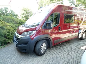 Fourgon aménagé Pössl Summit 600 Plus en location à Baden-Baden